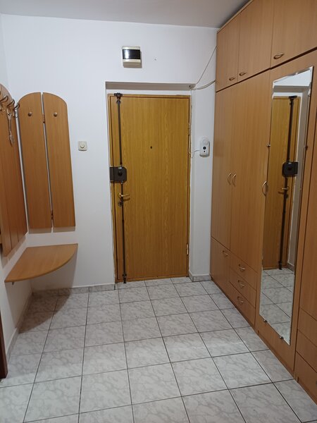 Militari, Apusului, Casa Roz,